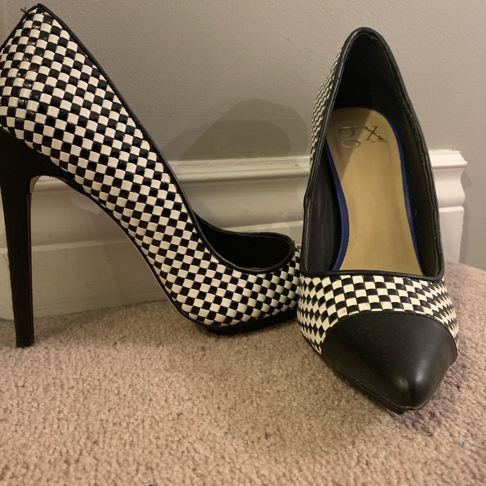 GX by Gwen Stefani patent black and white pumps